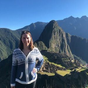 Meet your Posher, Laura